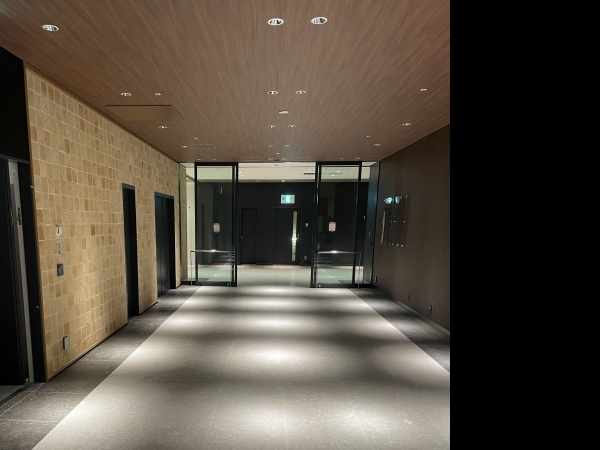 グラングリーン大阪 南館