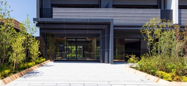 シャルマンフジ和歌山駅
ステーションネクスト