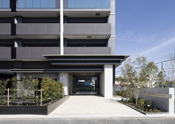 ブランニード八尾桜ケ丘一丁目