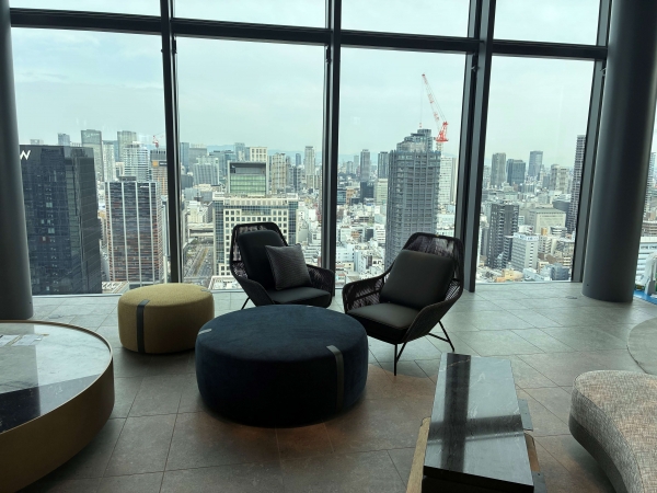 クオーツ心斎橋